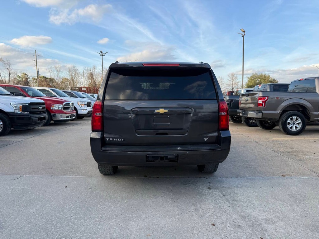 Chevrolet Tahoe Vehicle Full-screen Gallery Image 44