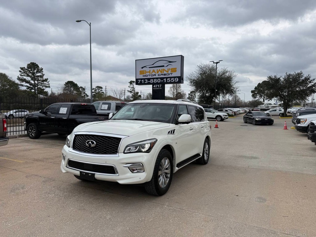 INFINITI QX80 Vehicle Full-screen Gallery Image 03