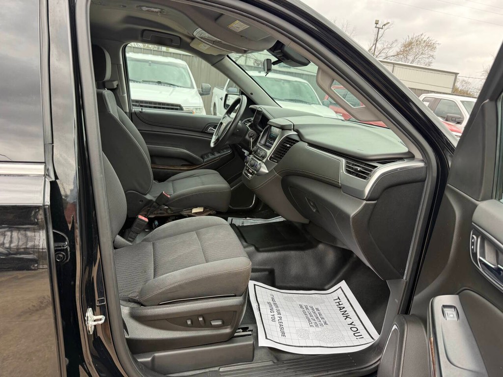 Chevrolet Tahoe Vehicle Full-screen Gallery Image 10