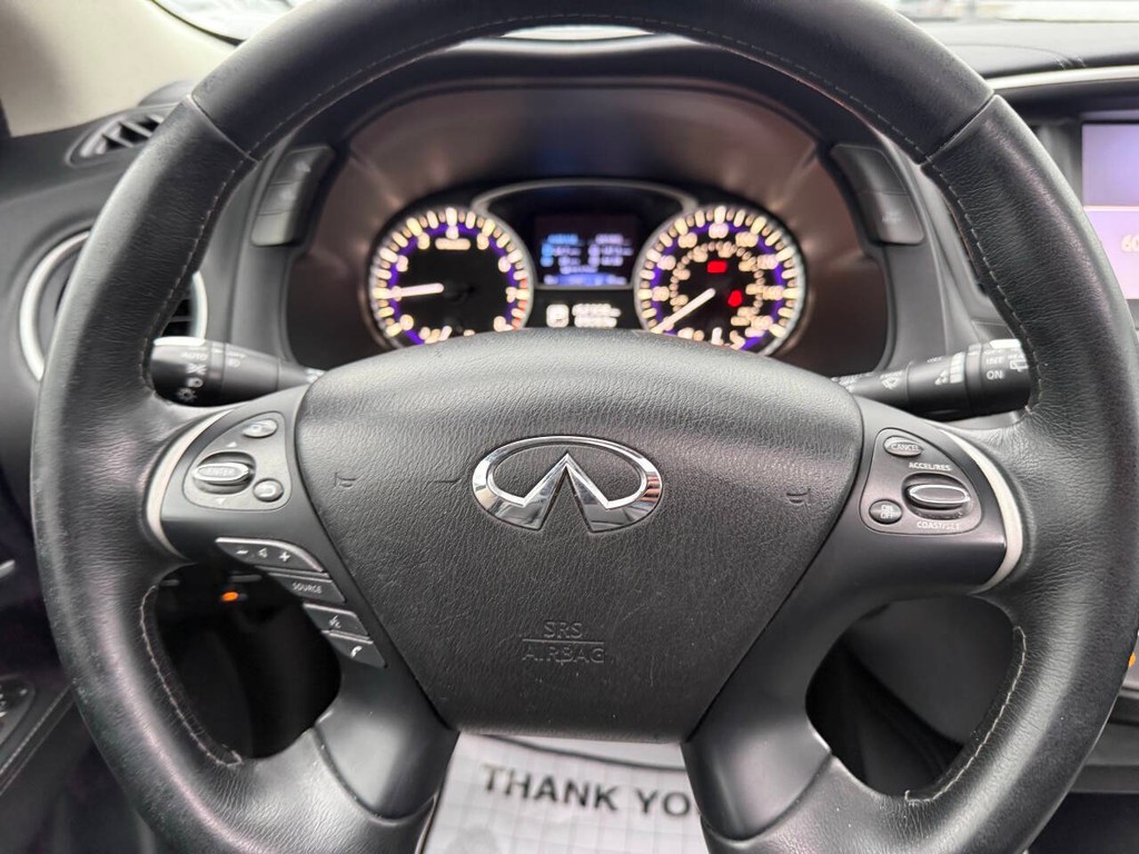 INFINITI QX60 Vehicle Full-screen Gallery Image 25