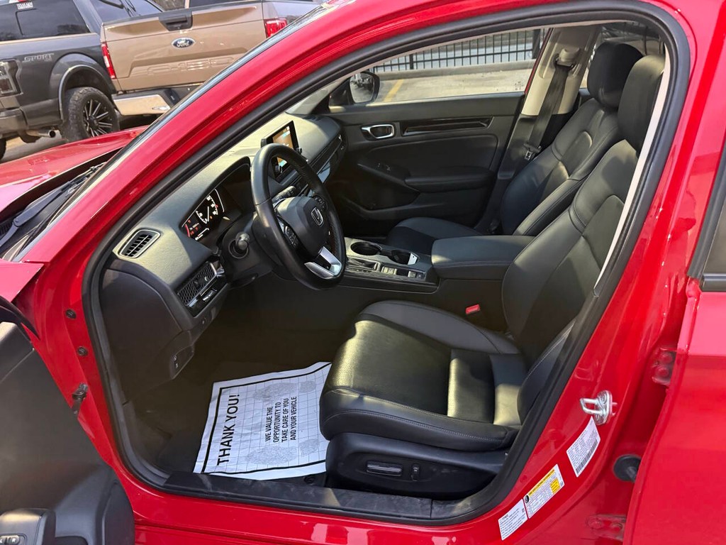 Honda Civic Vehicle Full-screen Gallery Image 07