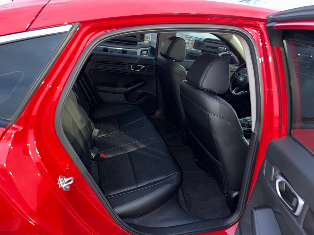 Honda Civic Vehicle Full-screen Gallery Image 15