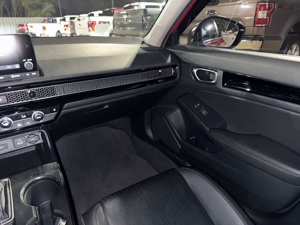 Honda Civic Vehicle Full-screen Gallery Image 20