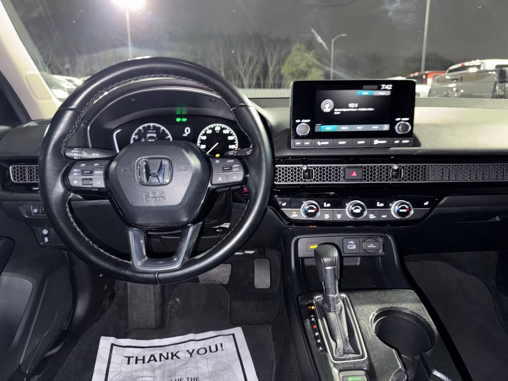 Honda Civic Vehicle Full-screen Gallery Image 21