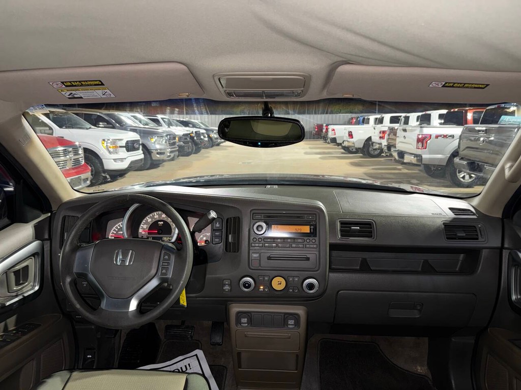 Honda Ridgeline Vehicle Full-screen Gallery Image 17