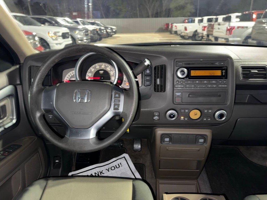 Honda Ridgeline Vehicle Full-screen Gallery Image 21