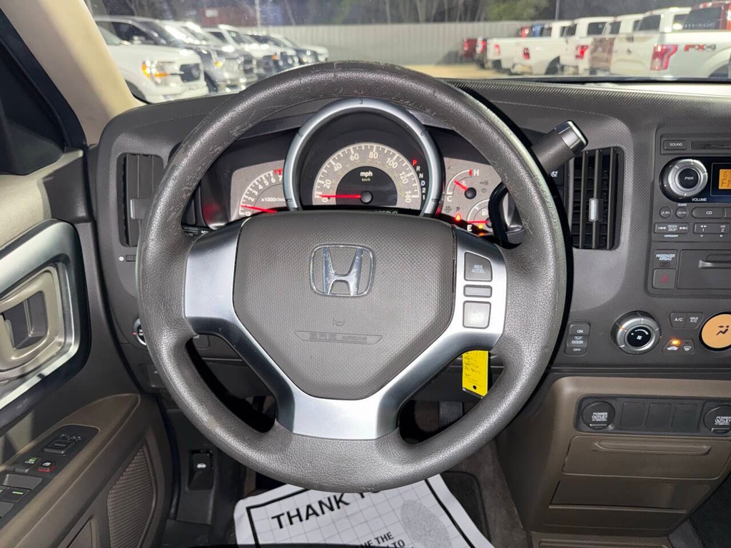 Honda Ridgeline Vehicle Full-screen Gallery Image 22