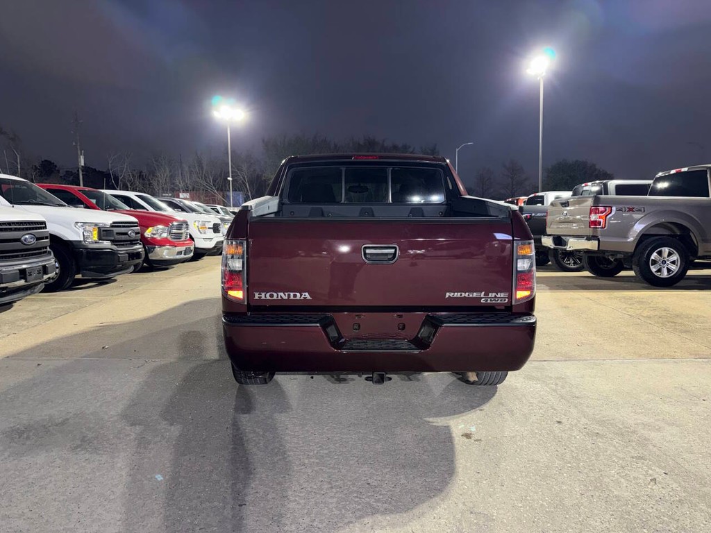 Honda Ridgeline Vehicle Full-screen Gallery Image 36