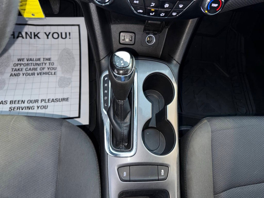 Chevrolet Cruze Vehicle Full-screen Gallery Image 28