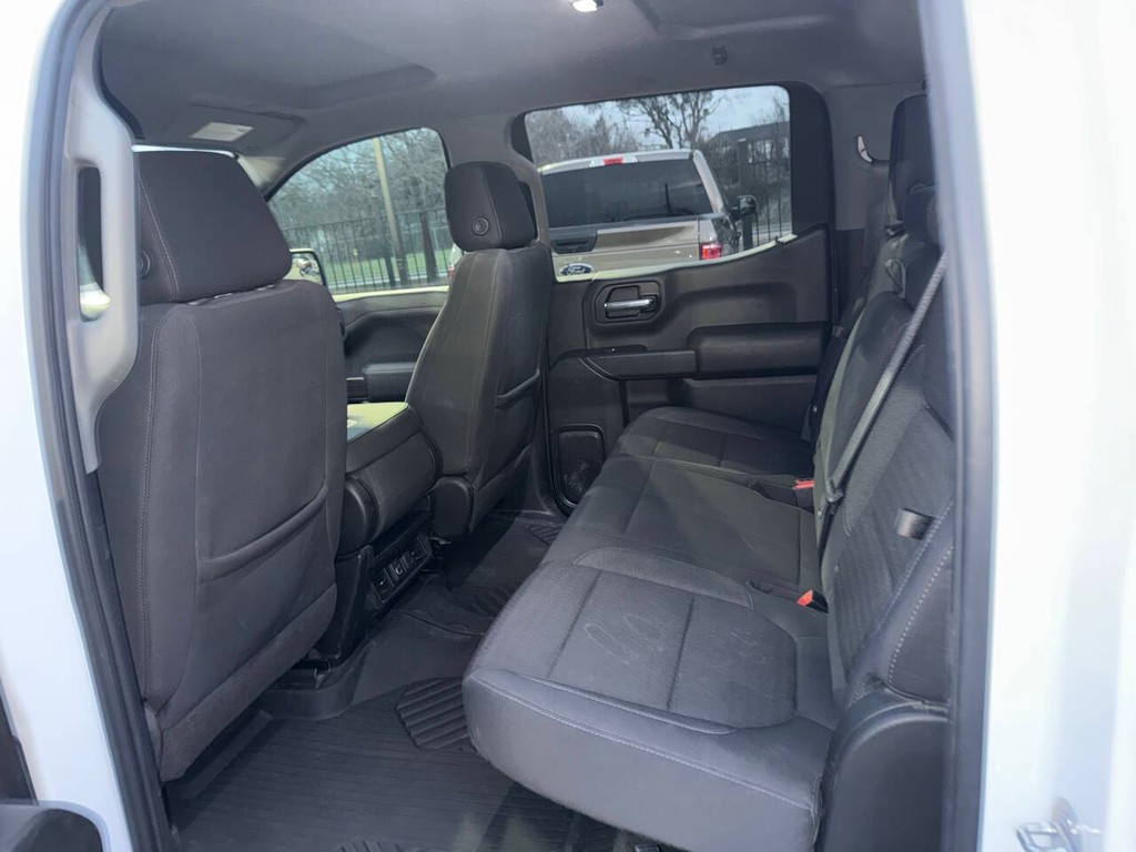 Chevrolet Silverado 1500 Limited Vehicle Full-screen Gallery Image 13