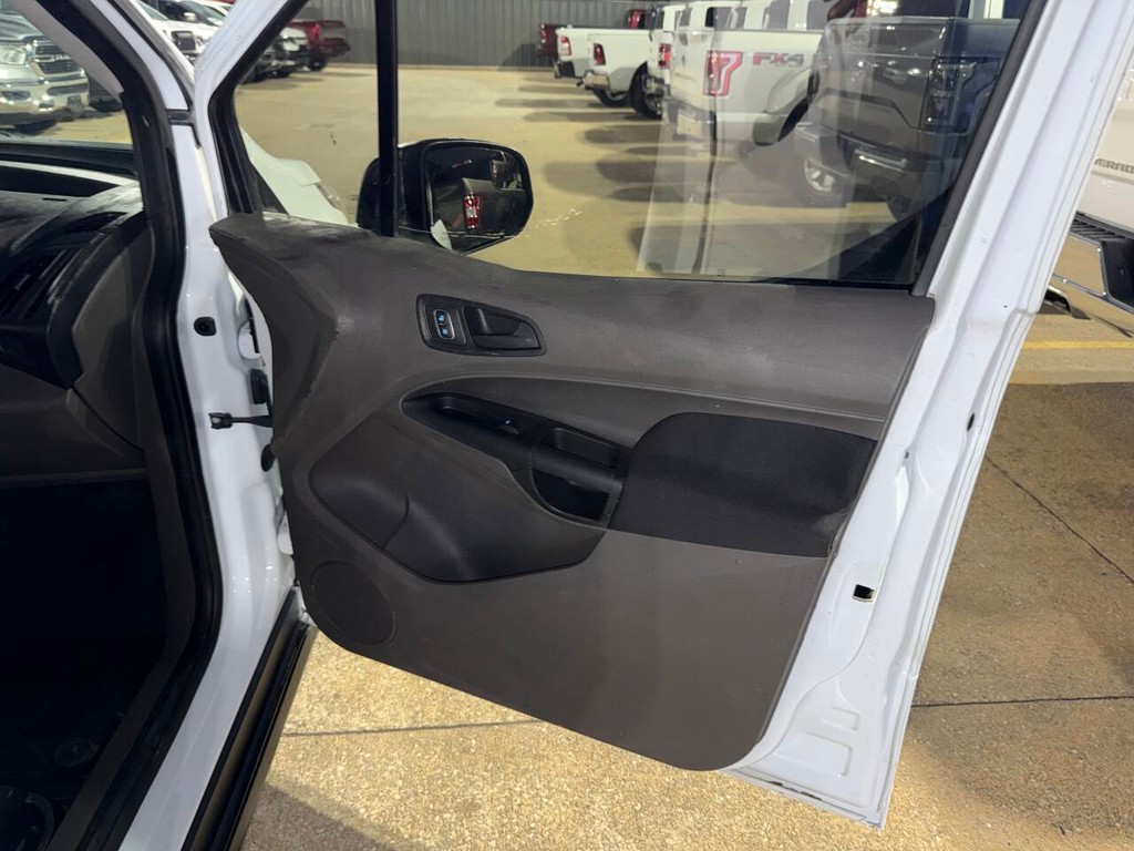 Ford Transit Connect Van Vehicle Full-screen Gallery Image 11