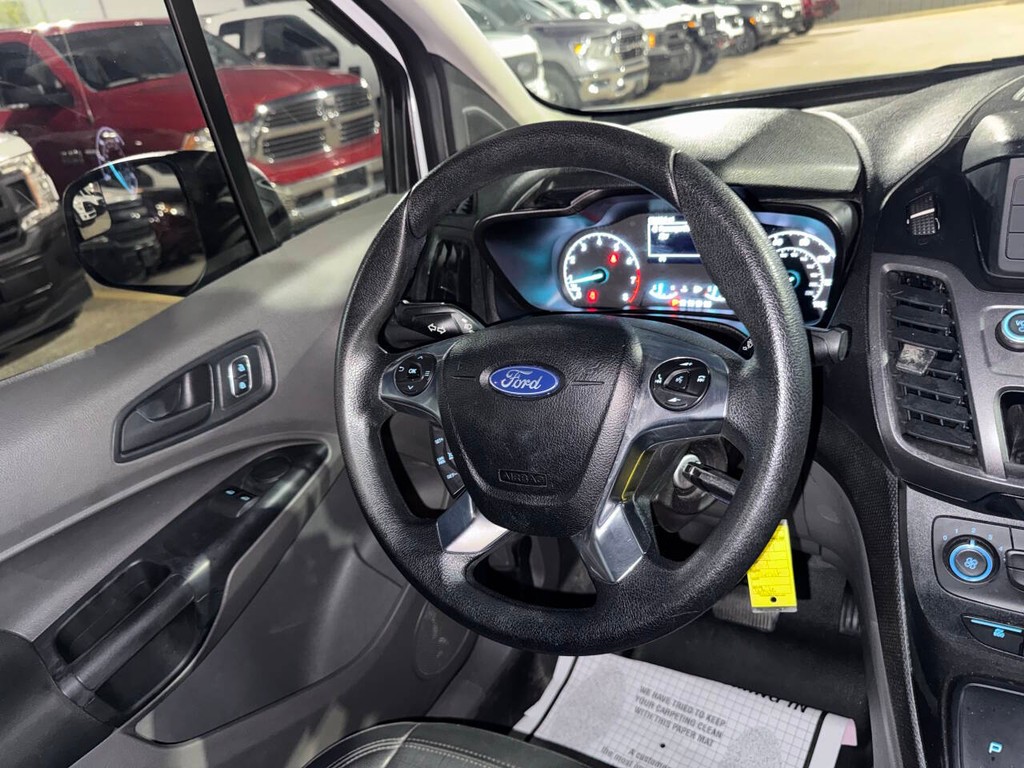 Ford Transit Connect Van Vehicle Full-screen Gallery Image 15