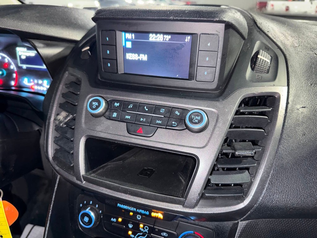 Ford Transit Connect Van Vehicle Full-screen Gallery Image 19