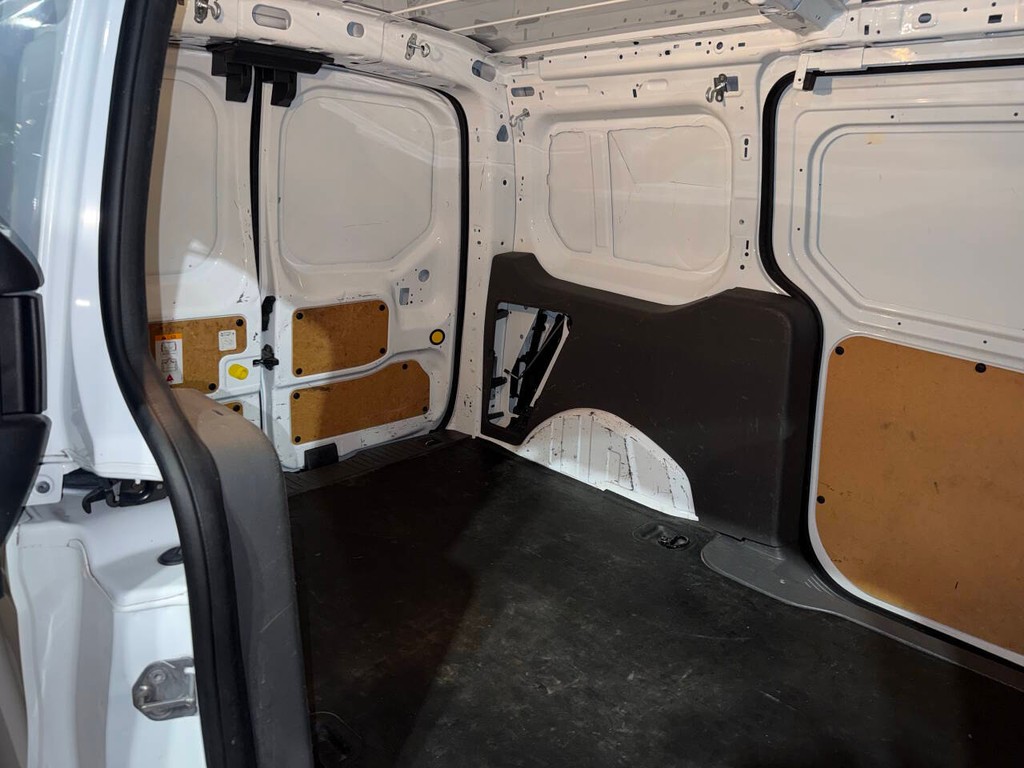 Ford Transit Connect Van Vehicle Full-screen Gallery Image 23