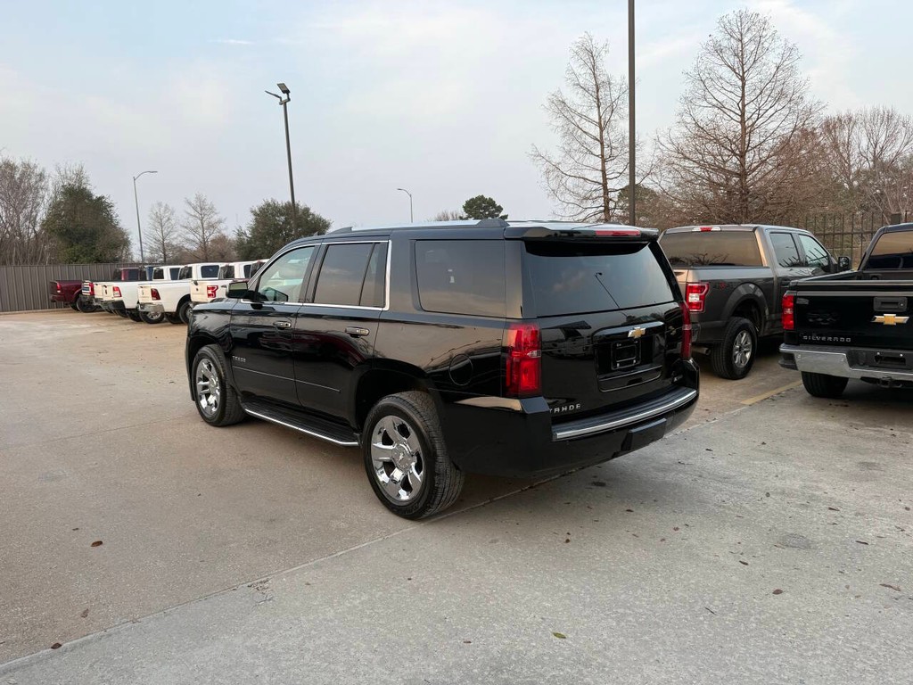 Chevrolet Tahoe Vehicle Full-screen Gallery Image 04