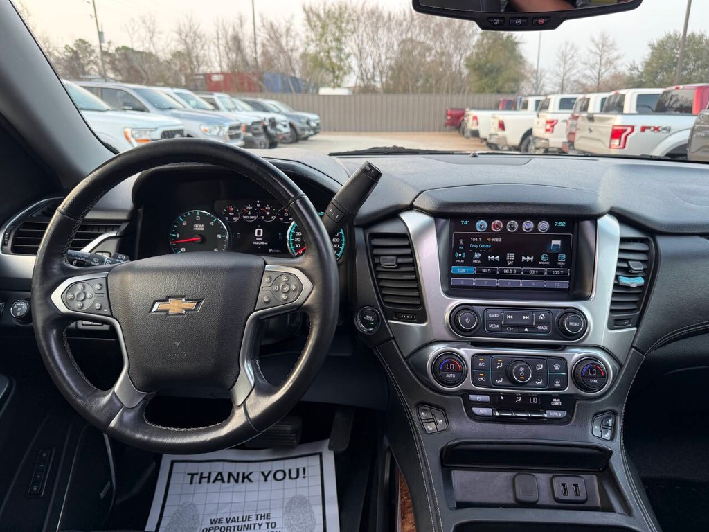 Chevrolet Tahoe Vehicle Full-screen Gallery Image 24