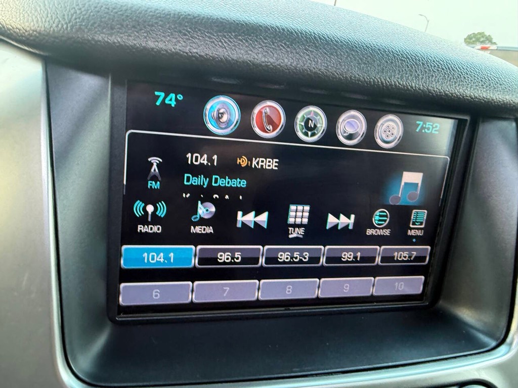 Chevrolet Tahoe Vehicle Full-screen Gallery Image 29