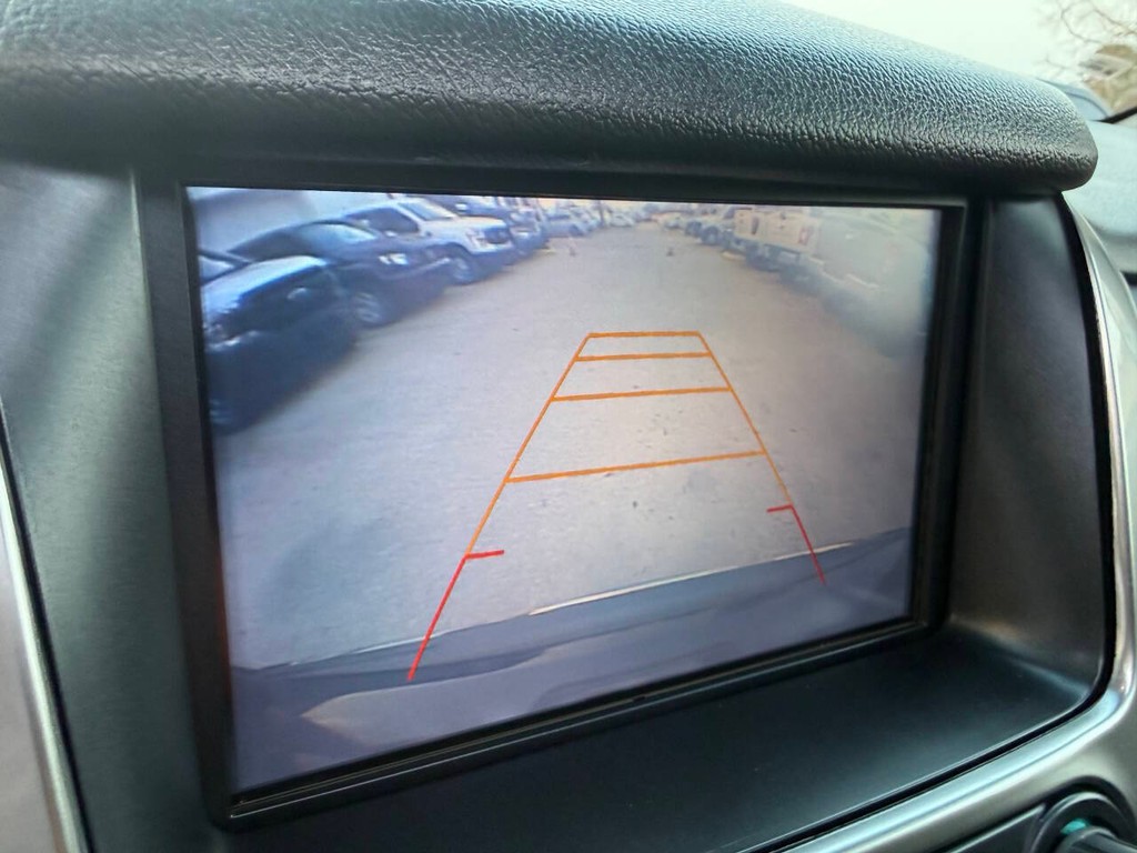 Chevrolet Tahoe Vehicle Full-screen Gallery Image 30