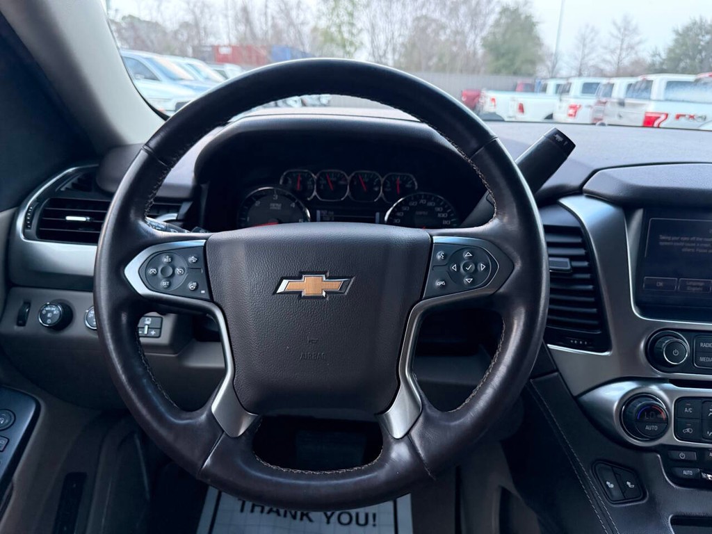 Chevrolet Tahoe Vehicle Full-screen Gallery Image 24