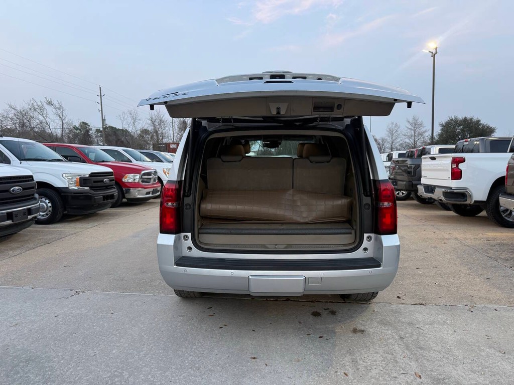 Chevrolet Tahoe Vehicle Full-screen Gallery Image 37
