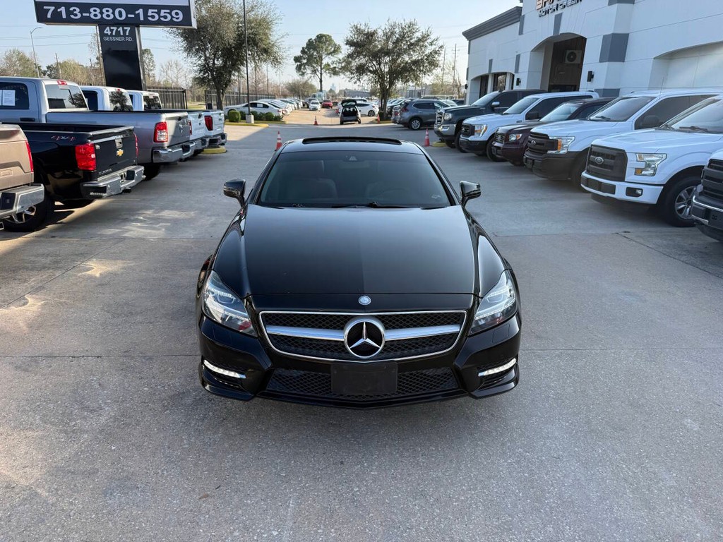 Mercedes-Benz CLS-Class Vehicle Full-screen Gallery Image 40