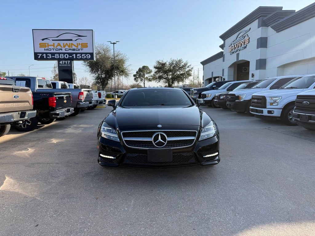 Mercedes-Benz CLS-Class Vehicle Full-screen Gallery Image 41