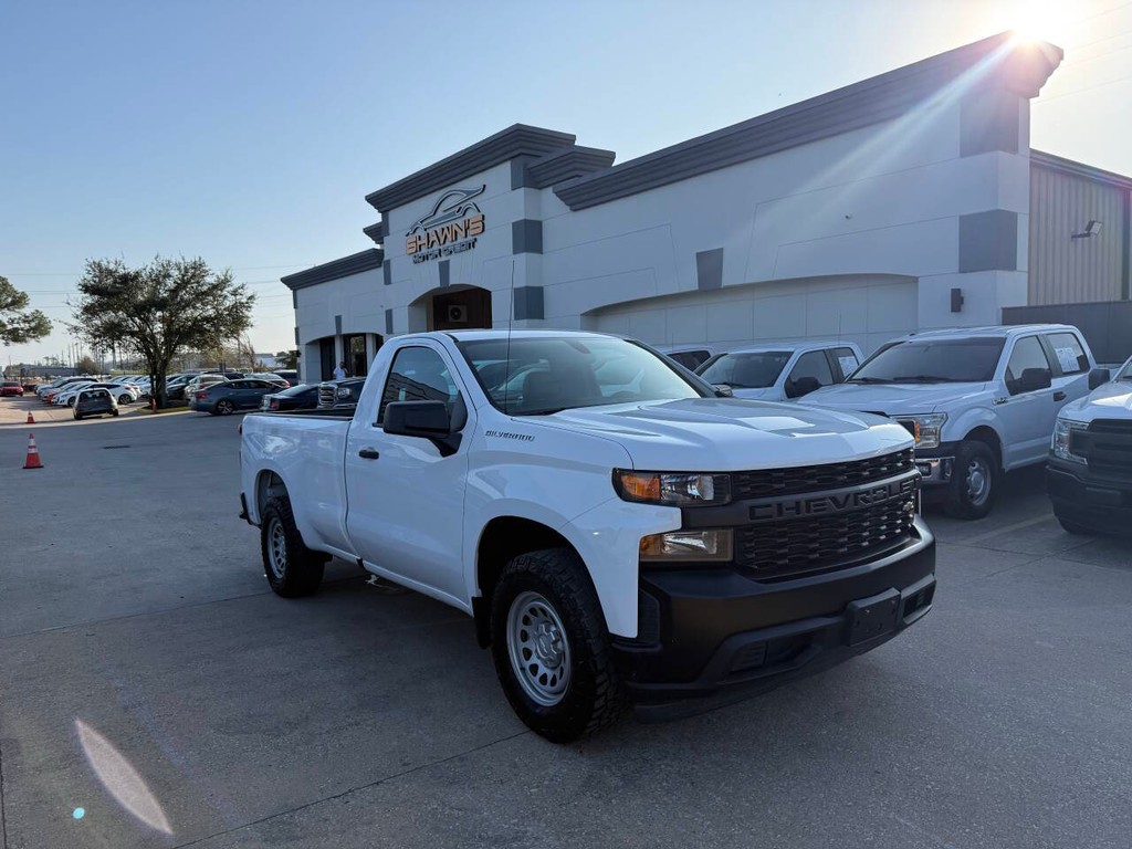 Chevrolet Silverado 1500 Vehicle Full-screen Gallery Image 34