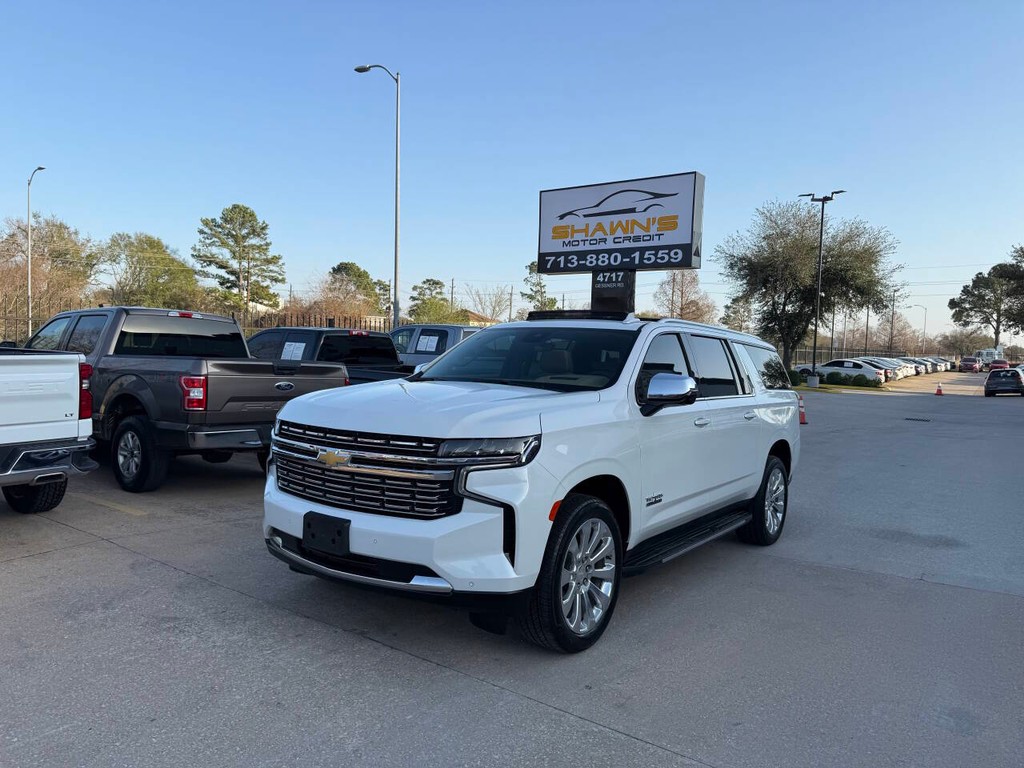 Chevrolet Suburban Vehicle Full-screen Gallery Image 46