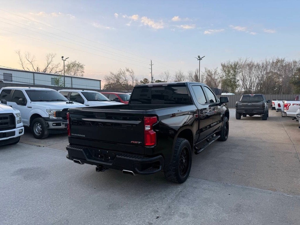 Chevrolet Silverado 1500 Vehicle Full-screen Gallery Image 05