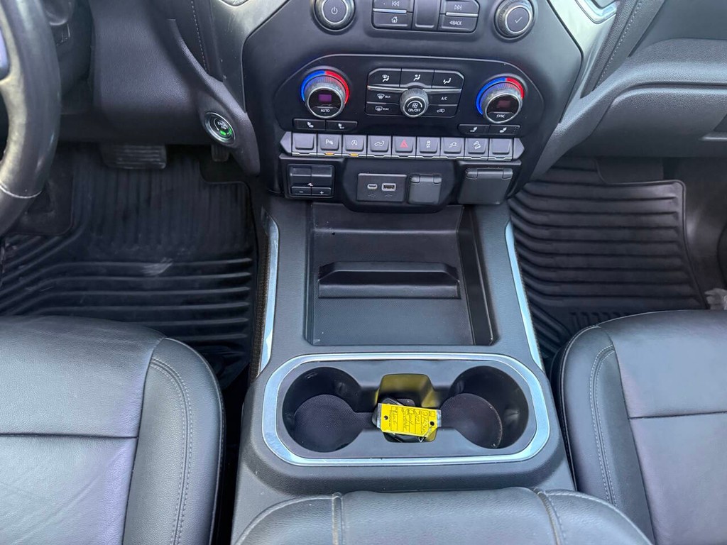 Chevrolet Silverado 1500 Vehicle Full-screen Gallery Image 28