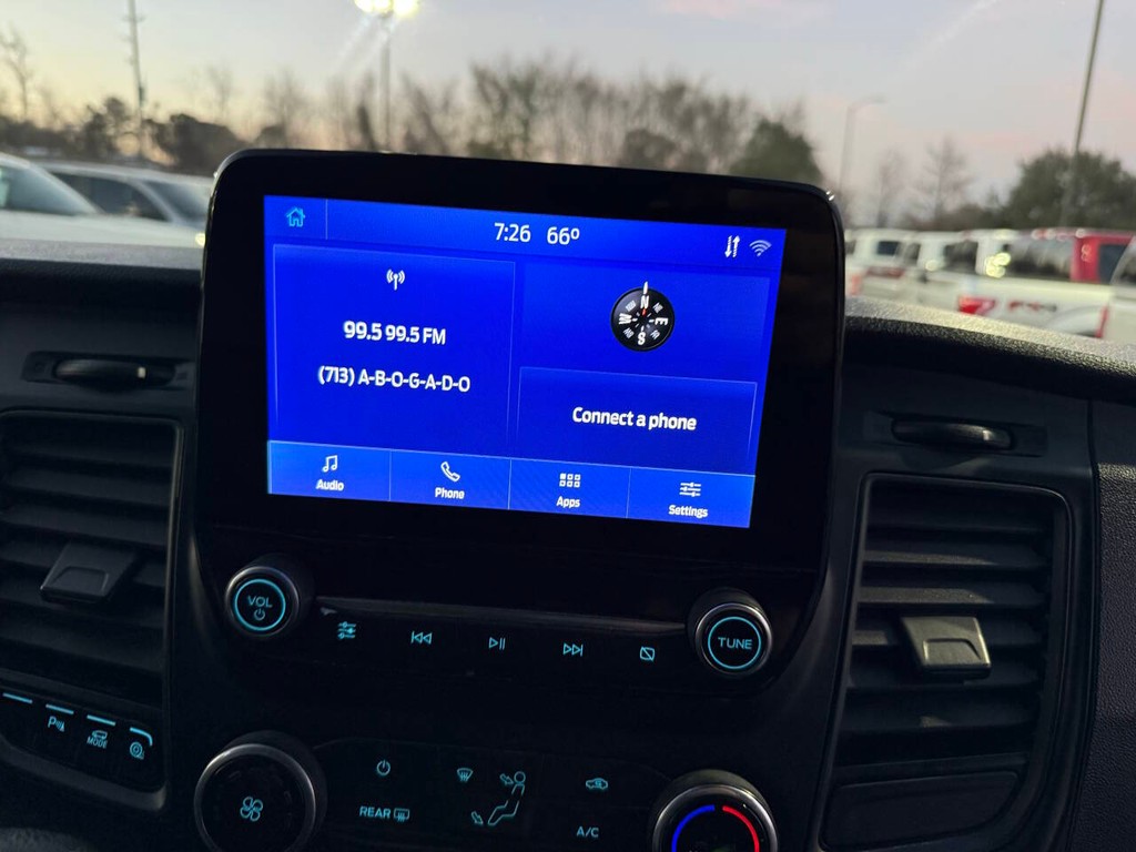 Ford Transit Passenger Wagon Vehicle Full-screen Gallery Image 19