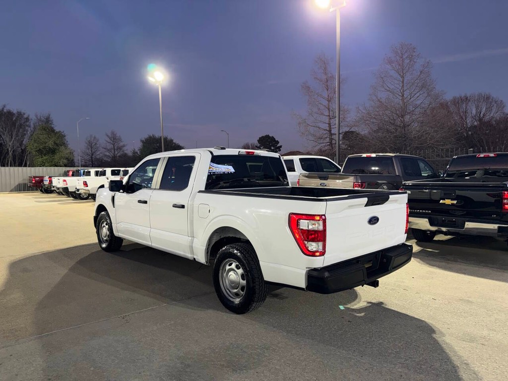 Ford F-150 Vehicle Full-screen Gallery Image 05