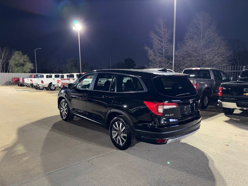 Honda Pilot Vehicle Full-screen Gallery Image 04