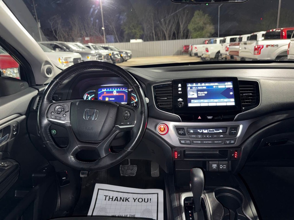 Honda Pilot Vehicle Full-screen Gallery Image 23