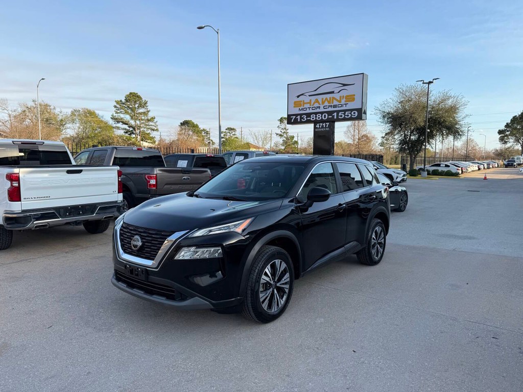 Nissan Rogue Vehicle Full-screen Gallery Image 03