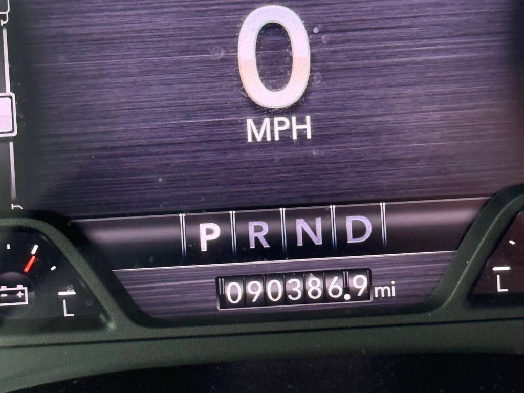 Ram 1500 Vehicle Full-screen Gallery Image 33