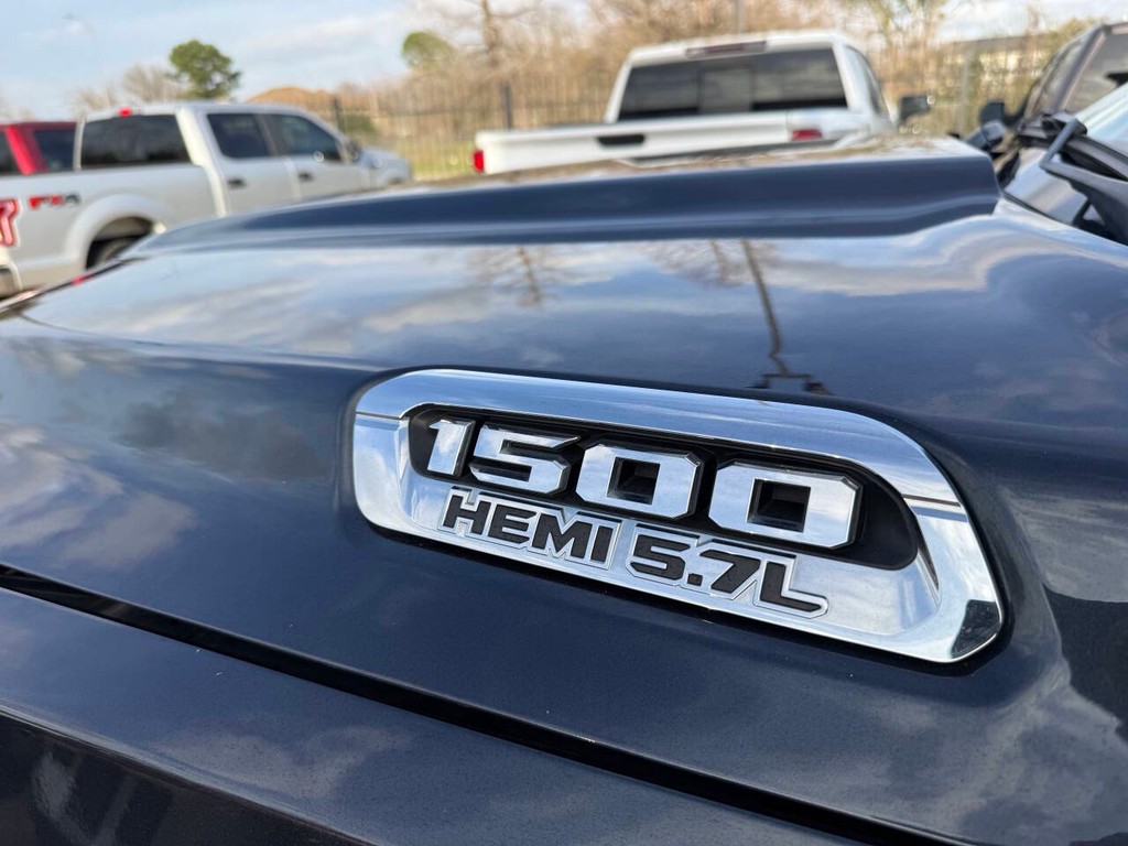 Ram 1500 Vehicle Full-screen Gallery Image 37