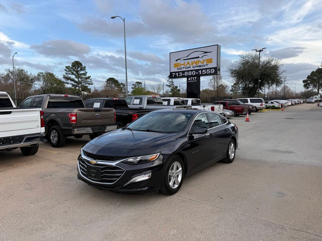 Chevrolet Malibu Vehicle Full-screen Gallery Image 03