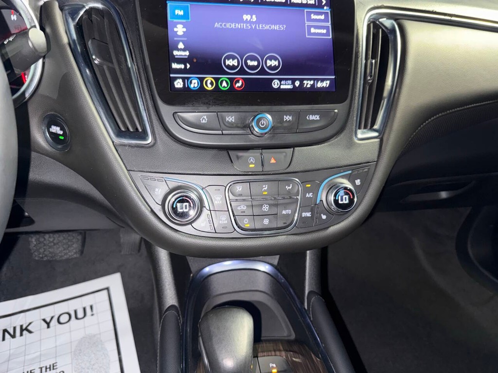 Chevrolet Malibu Vehicle Full-screen Gallery Image 26