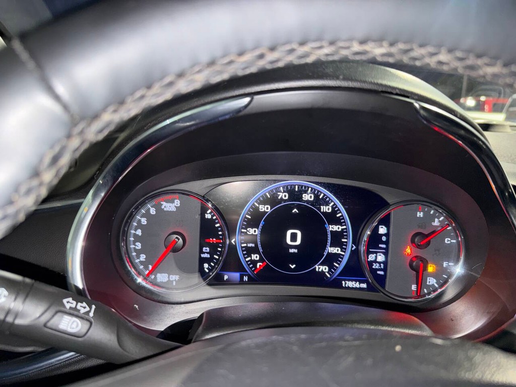 Chevrolet Malibu Vehicle Full-screen Gallery Image 29