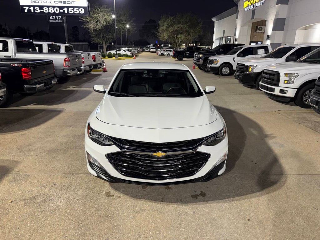 Chevrolet Malibu Vehicle Full-screen Gallery Image 36