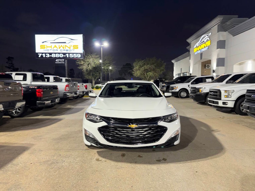 Chevrolet Malibu Vehicle Full-screen Gallery Image 37