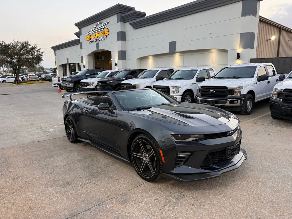 Chevrolet Camaro Vehicle Full-screen Gallery Image 03