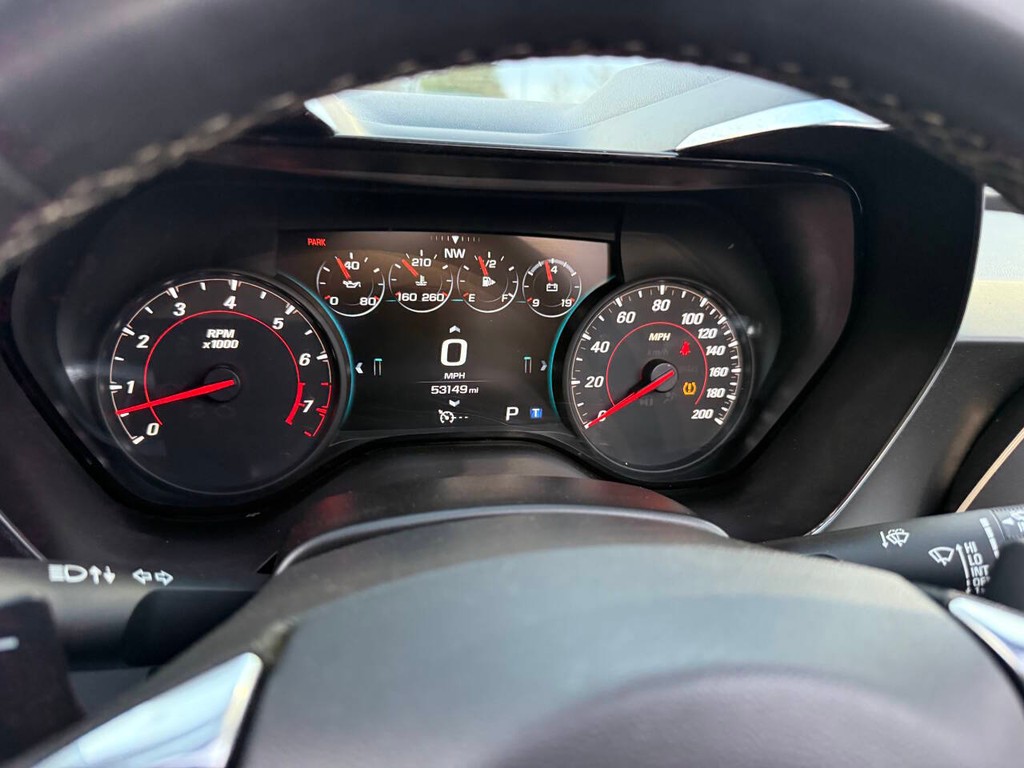 Chevrolet Camaro Vehicle Full-screen Gallery Image 21