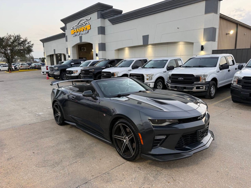 Chevrolet Camaro Vehicle Full-screen Gallery Image 30