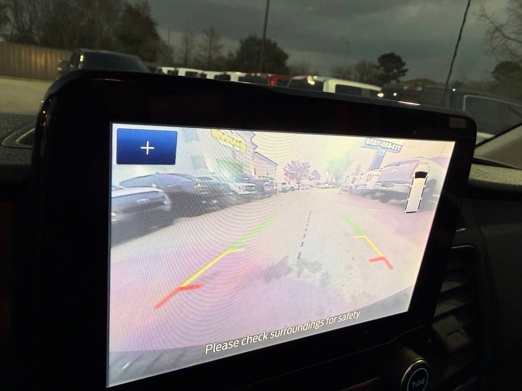 Ford Transit Cargo Van Vehicle Full-screen Gallery Image 19