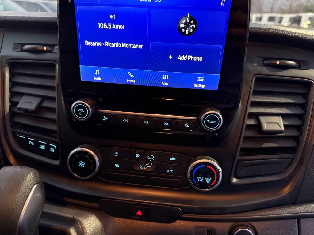 Ford Transit Cargo Van Vehicle Full-screen Gallery Image 20