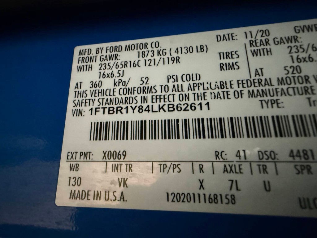 Ford Transit Cargo Van Vehicle Full-screen Gallery Image 25