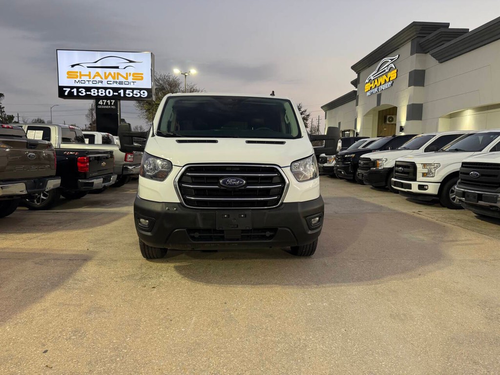 Ford Transit Cargo Van Vehicle Full-screen Gallery Image 31