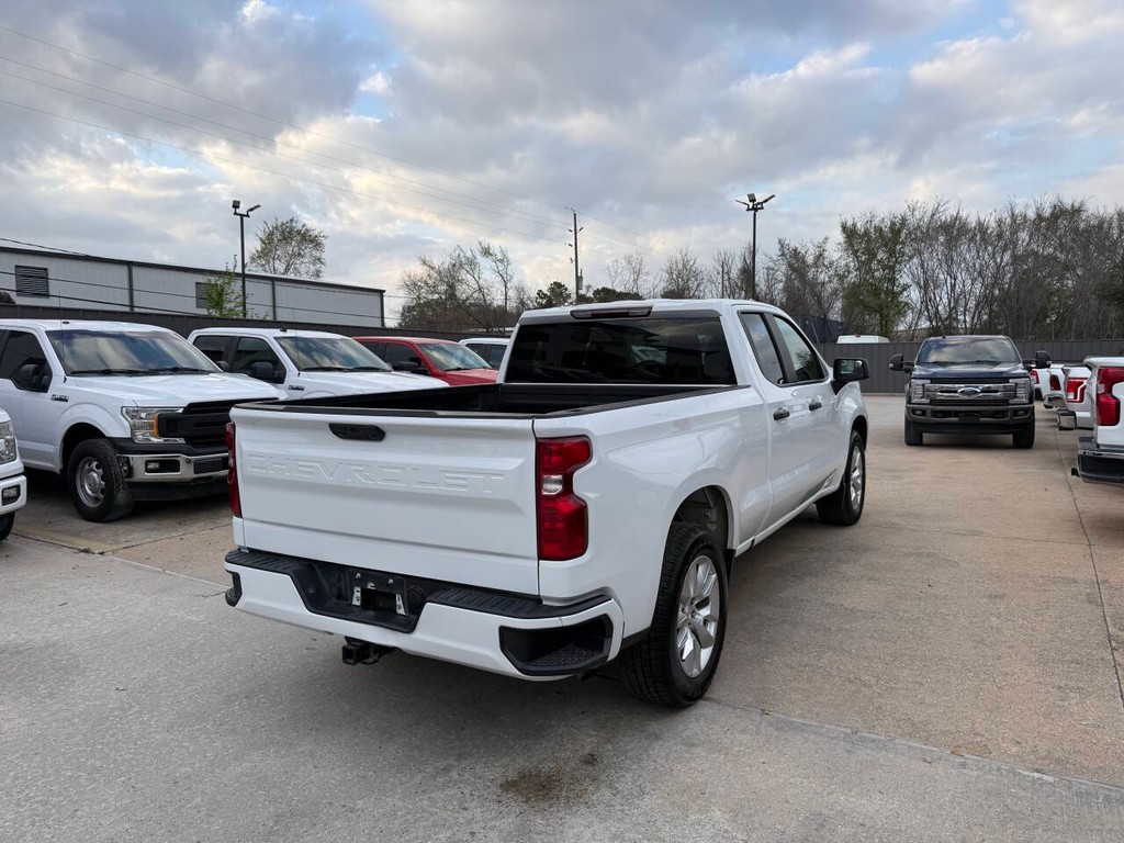 Chevrolet Silverado 1500 Vehicle Full-screen Gallery Image 05